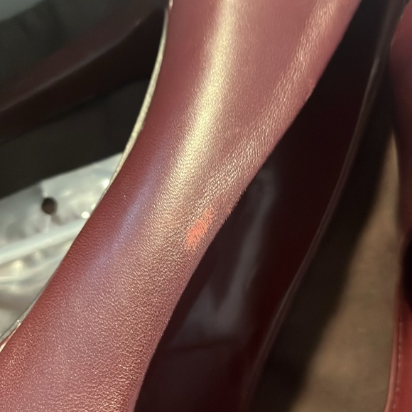 Authentic Gucci Nappa Charlotte Scarlatto Pumps - Picture 13 of 13